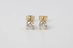 14k Yellow Gold 0.80ctw Diamond Stud Earrings (0.90g.)