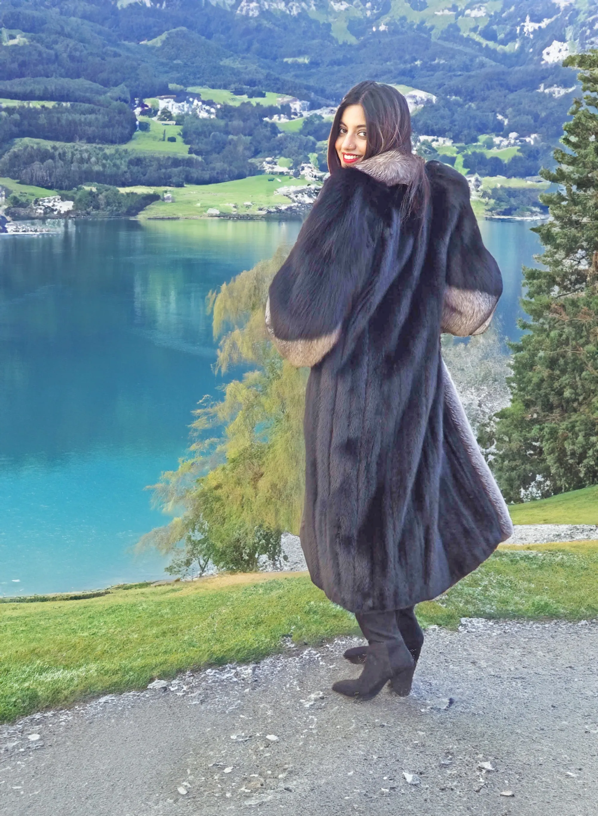 Black Mink Coat With Indigo And Black fox Sleeves And Tuxedo Collar S