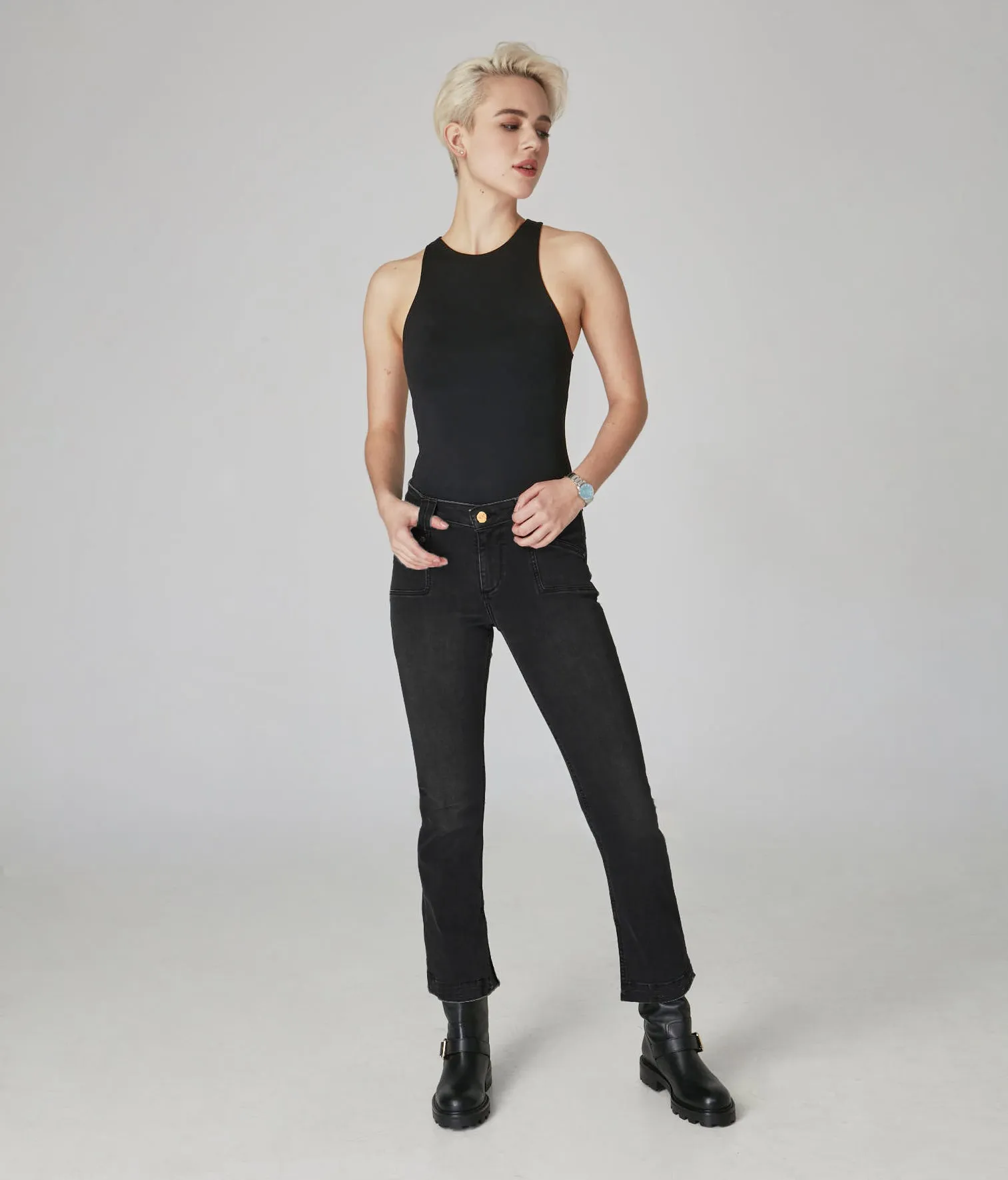 KRISTINE-RBLK Mid-Rise Straight Jeans