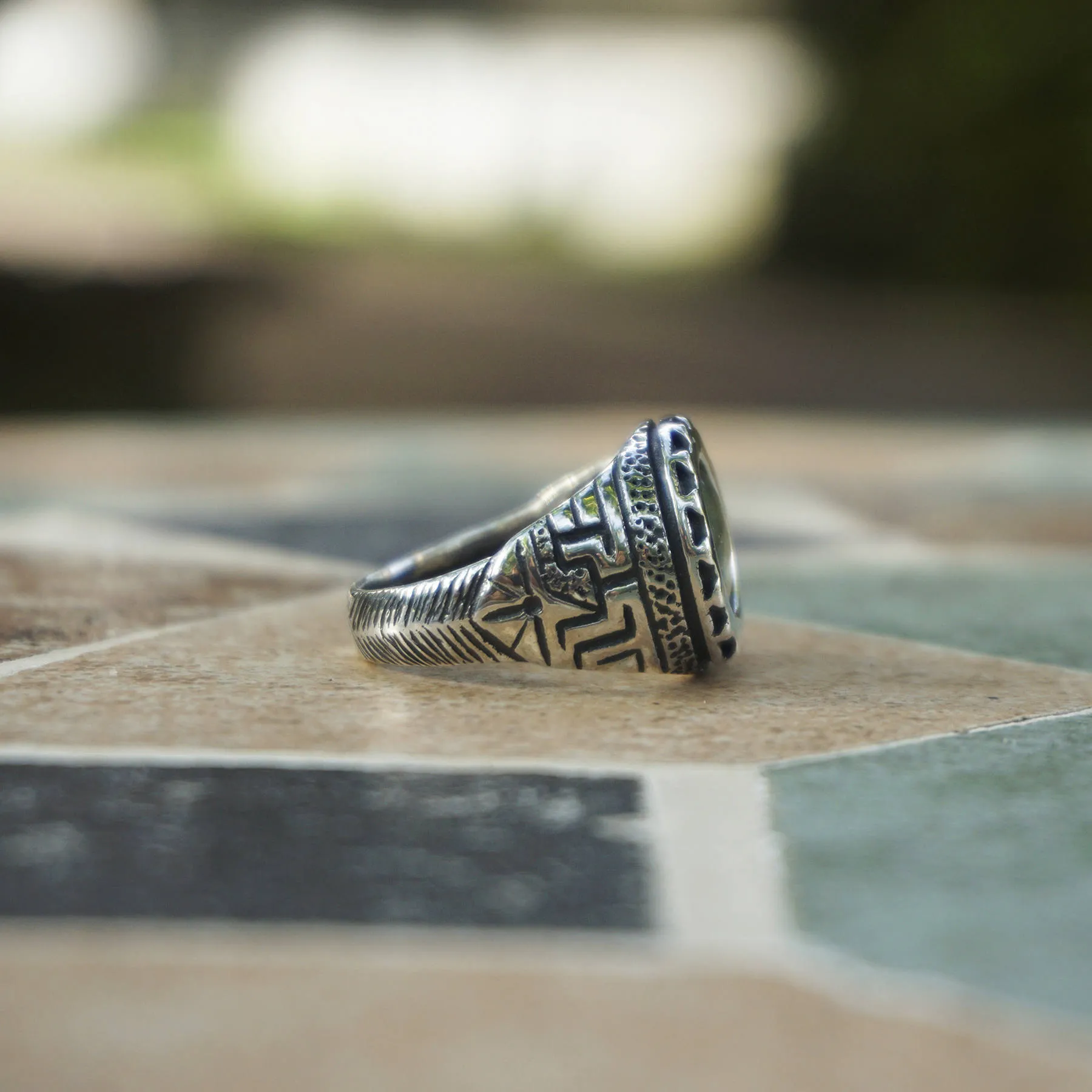 Labradorite statement ring SKYWAY