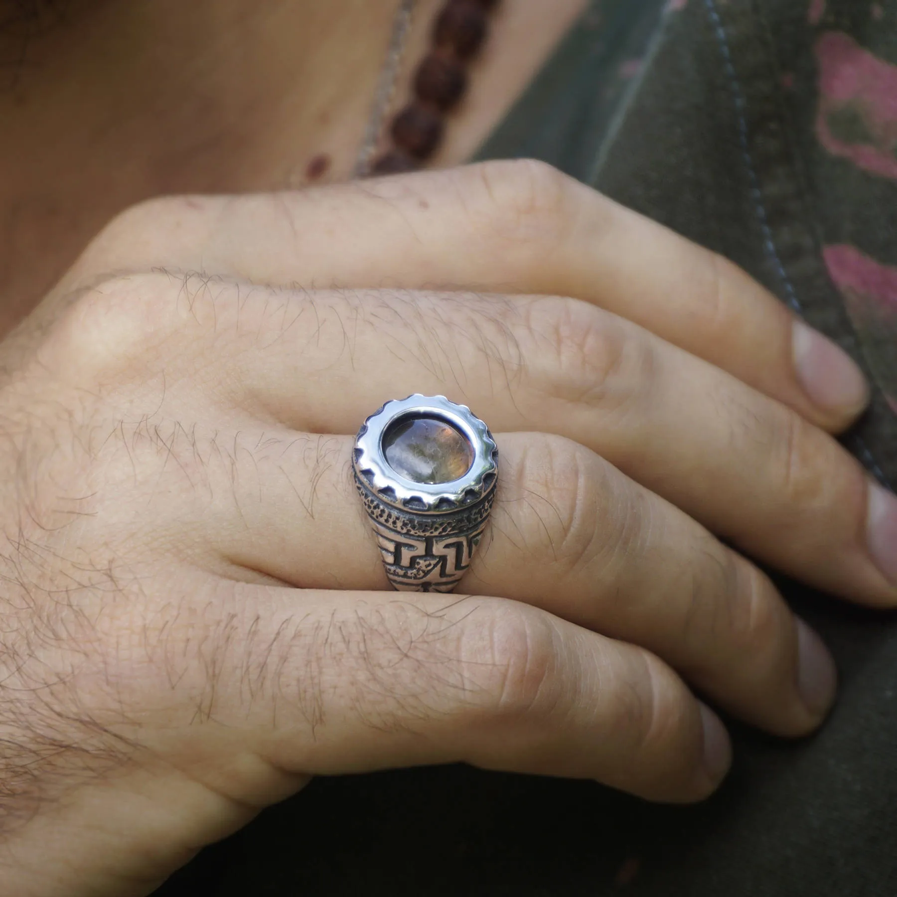 Labradorite statement ring SKYWAY