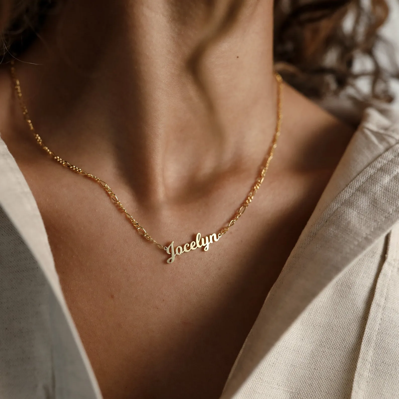 Mellow Name Necklace in Figaro Chain