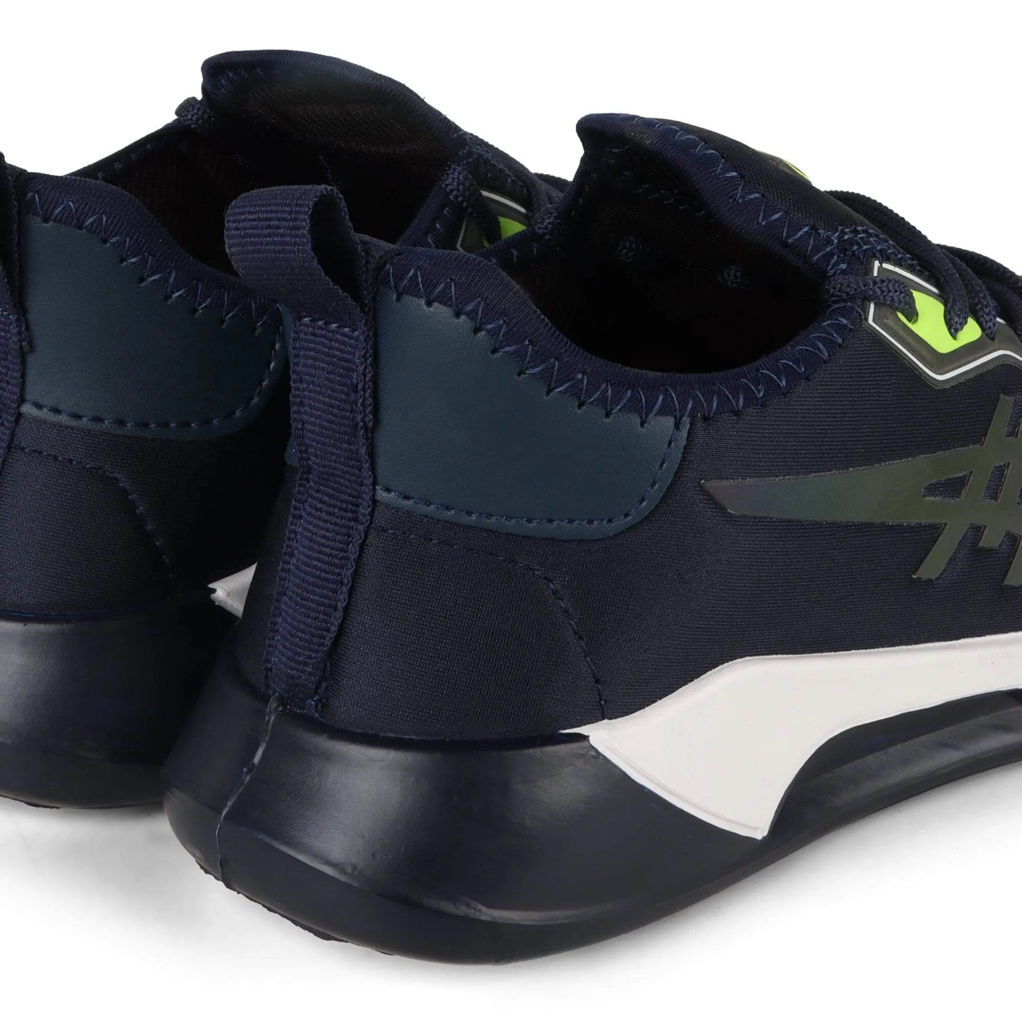 Men's Reflective Shoes: Stay Visible and Highlighted While Walking.