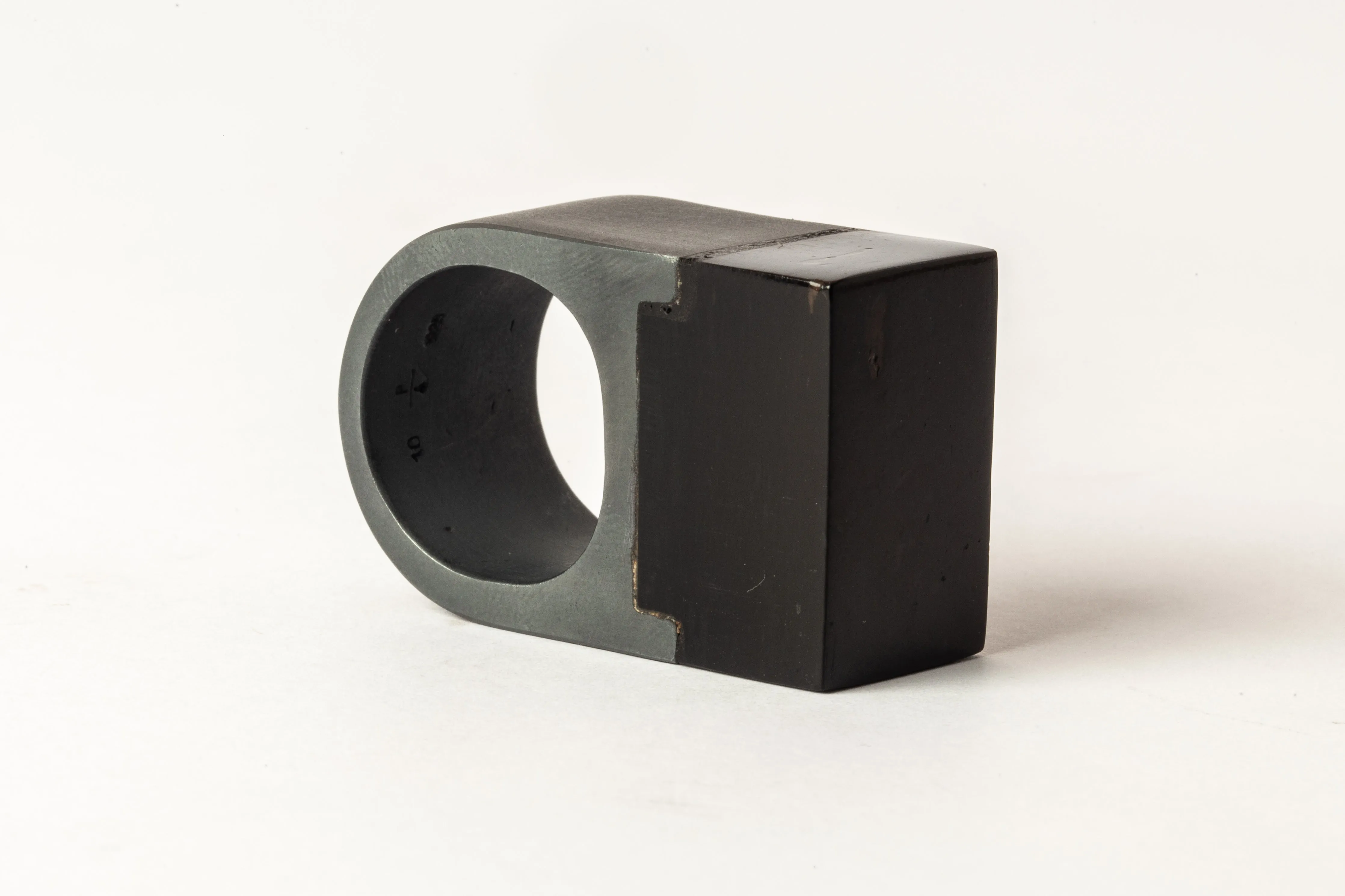 Plate Ring Single (Cuboid, 17mm, KA MJET)