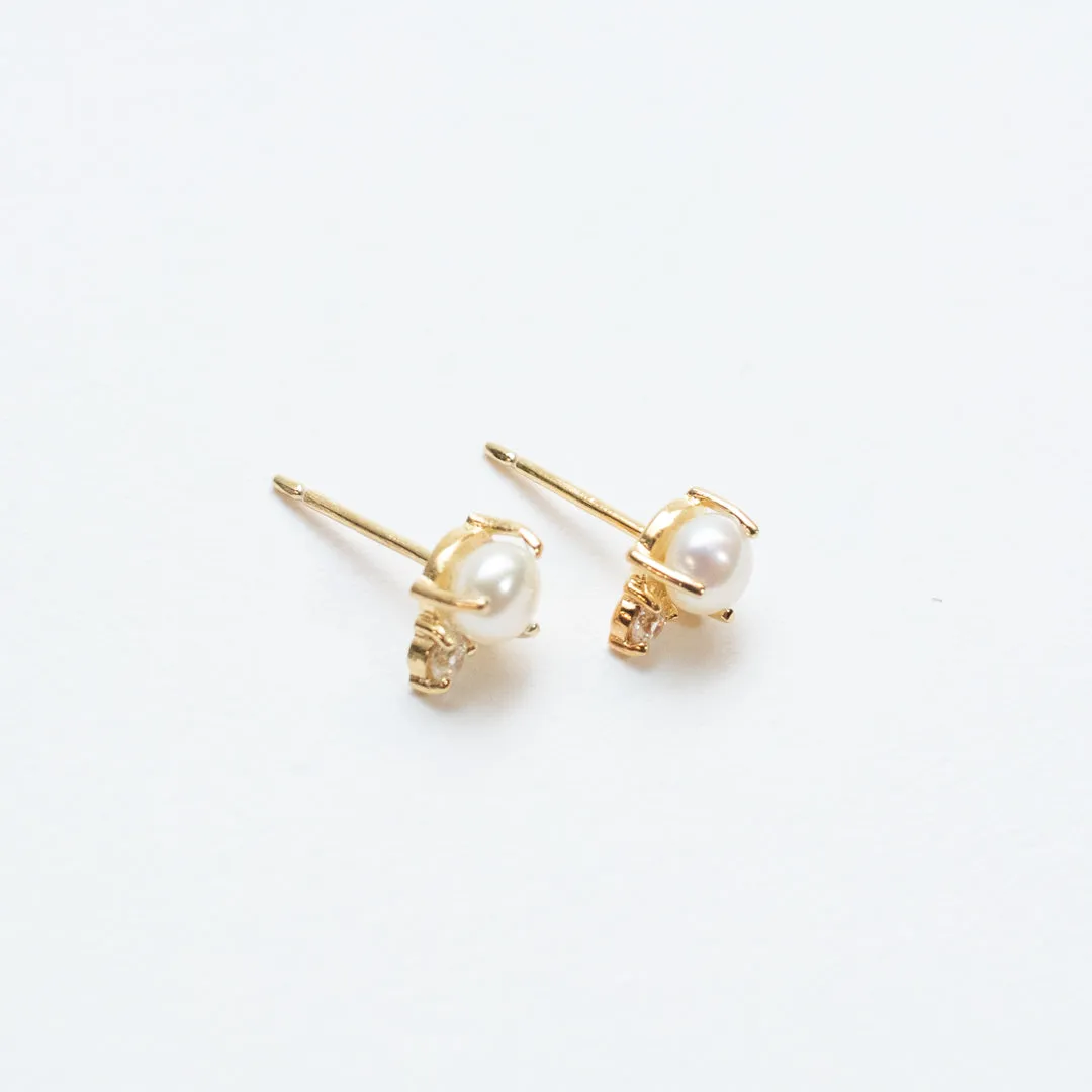 Round Pearl & CZ Gold Vermeil Studs