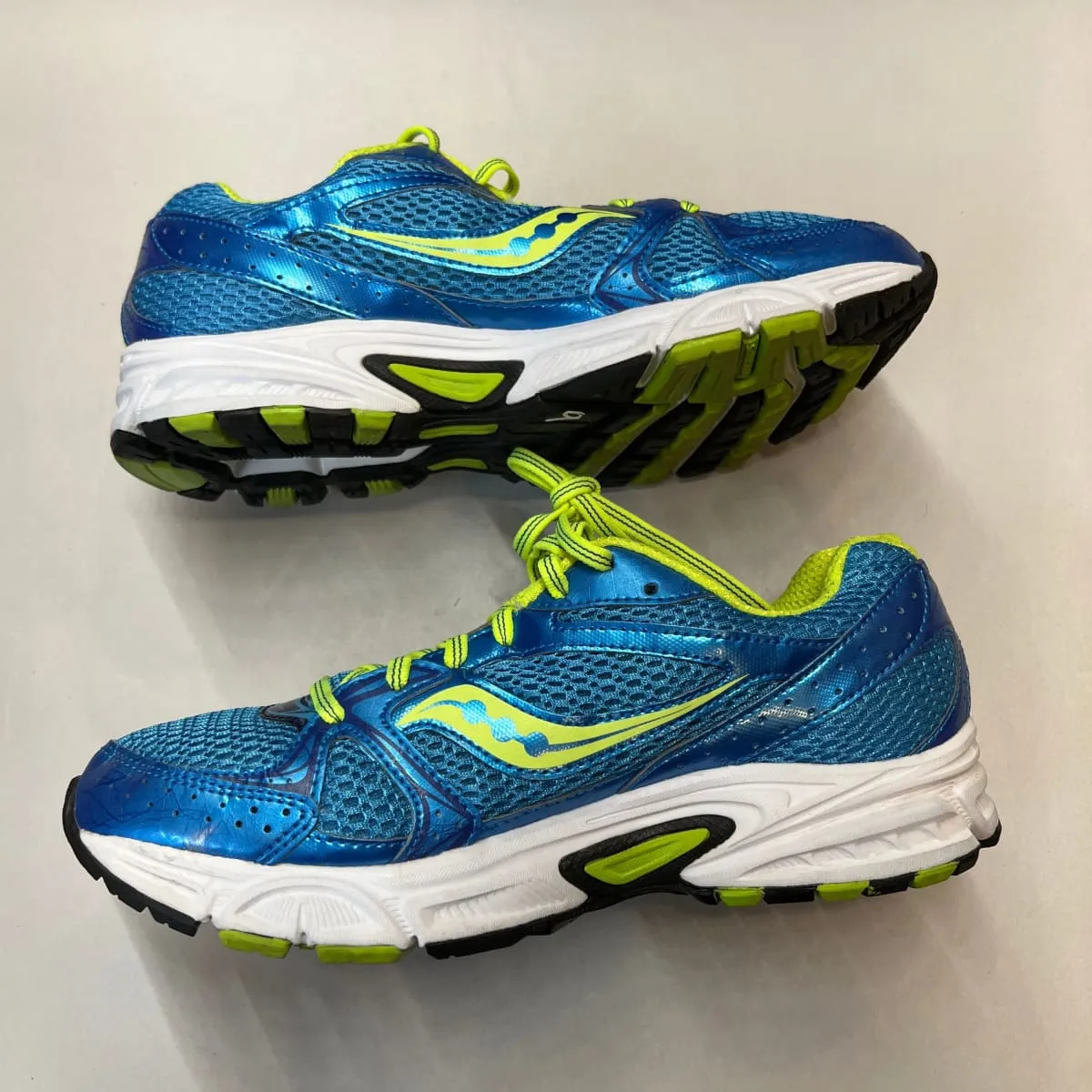 SAUCONY Women's Grid Cohesion 6 -Blue/Citron- Running Shoe - Size 9M Preowned