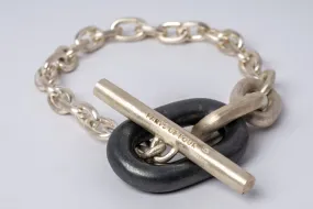 Single Link Toggle Bracelet (KA MA)