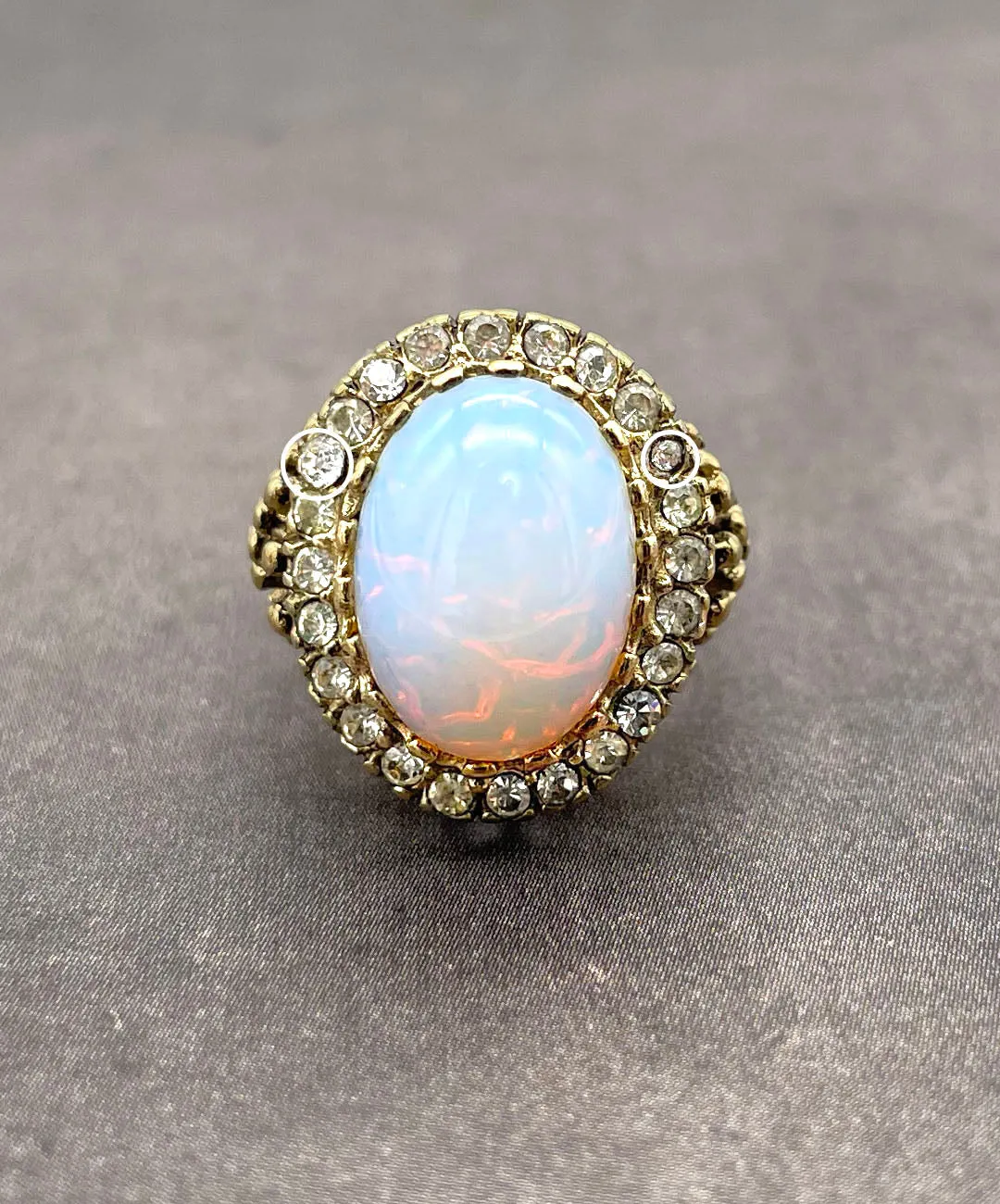 【USA輸入】ヴィンテージ オパールホワイト ビジュー リング/Vintage Opal White Bijou Ring