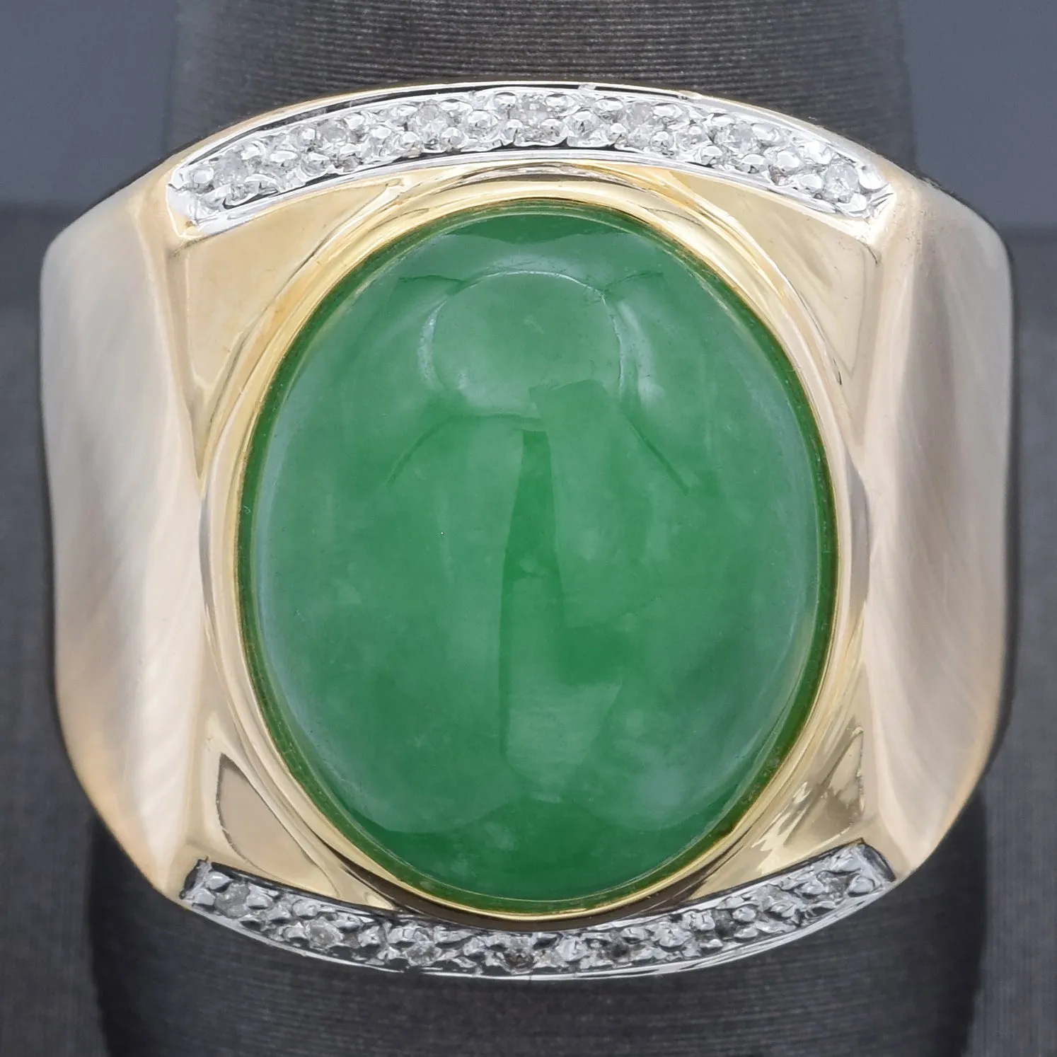 Vintage 11.37 Ct Green Jade & Diamond 14K Yellow Gold Cocktail Ring Size 11