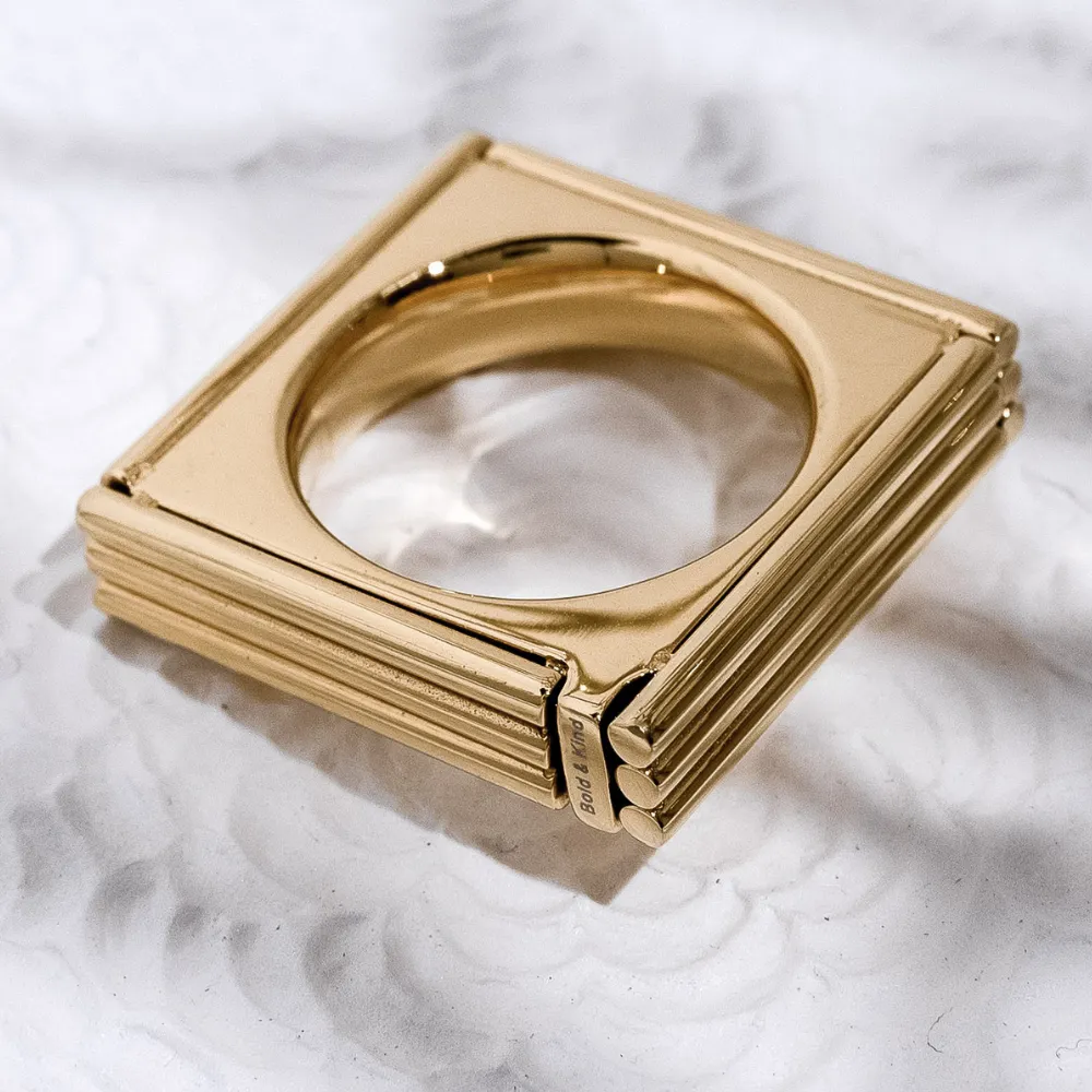 Whole Self Ring (18k gold)