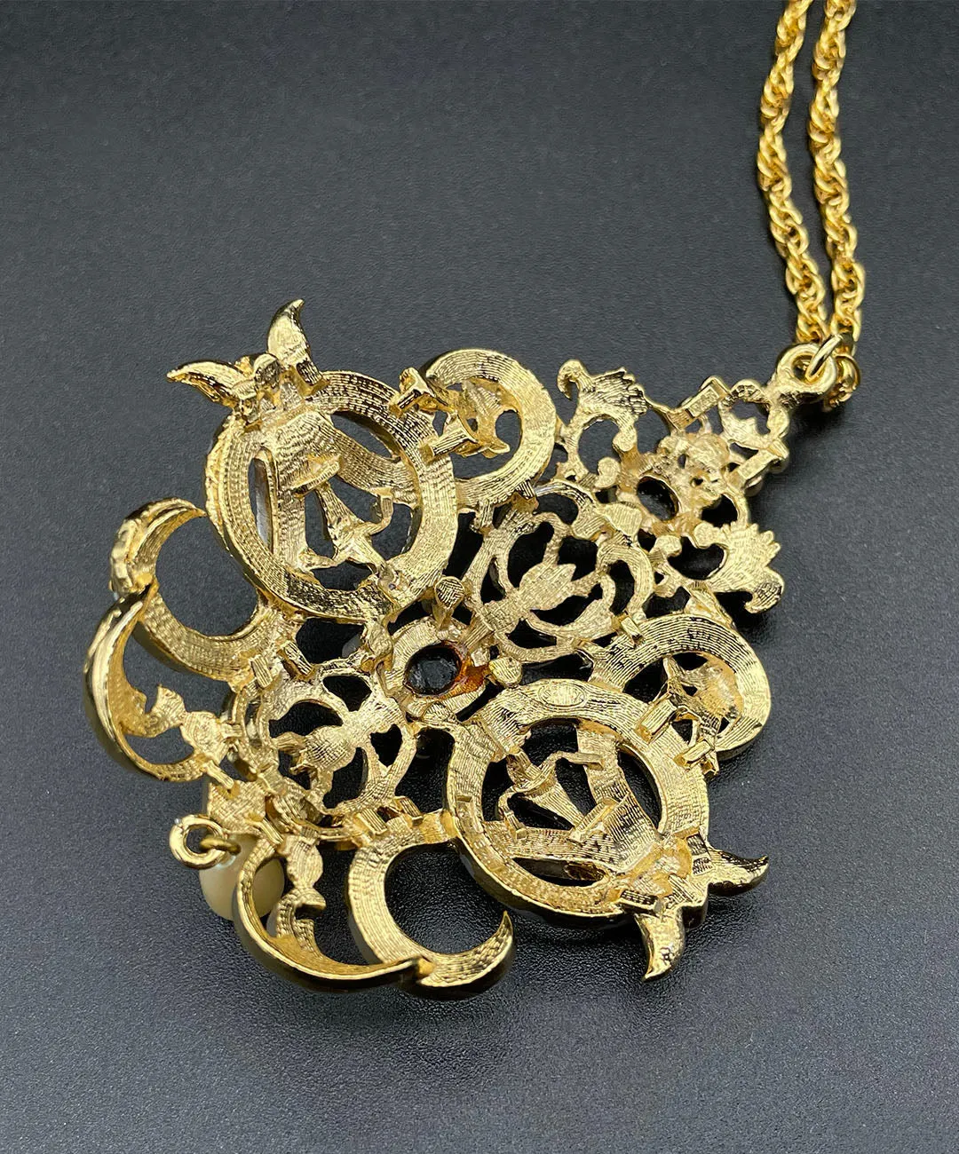 【フランス輸入】ヴィンテージ SPHINX オープンワーク ビジュー ネックレス/Vintage SPHINX Openwork Bijou Necklace